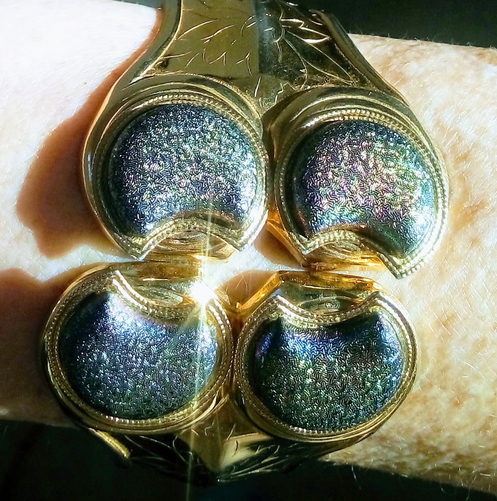 Vintage Bangle bracelet